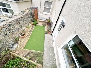 Photo 22- click for photo gallery